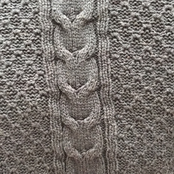 ❤️3X20 CAMAIEU Women Navy Blue Knit Criss Cross Shoulder Sweater - Picture 12 of 13